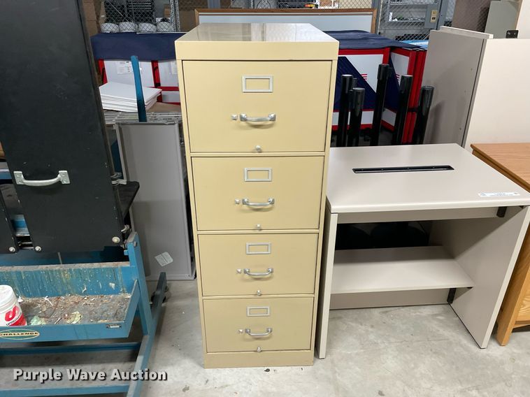 image for item LV9916 * Furniture