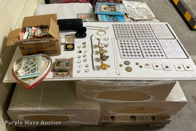 image for item LV9918 Household items