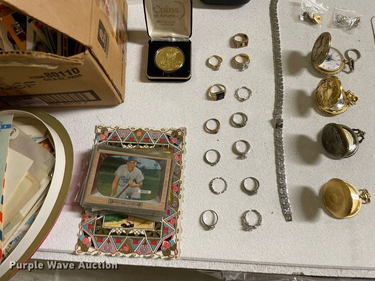 image for item LV9918 Household items