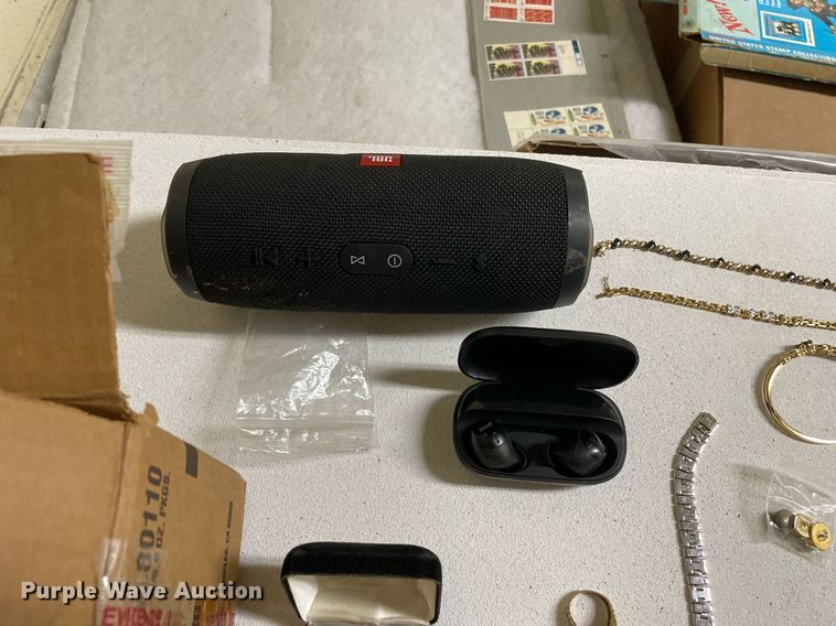 image for item LV9918 Household items