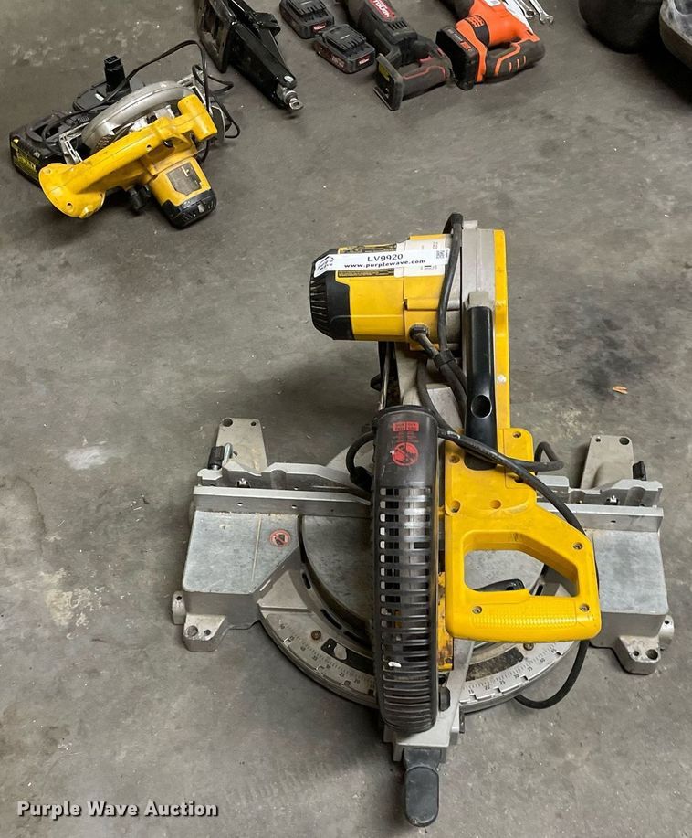 image for item LV9920 DeWalt  compound miter saw