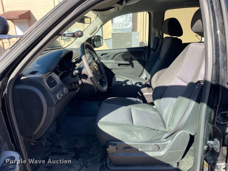 image for item LV9942 2014 Chevrolet Tahoe Police  SUV