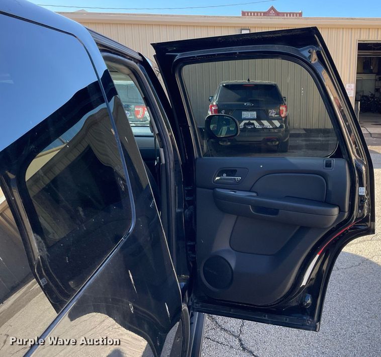 image for item LV9942 2014 Chevrolet Tahoe Police  SUV