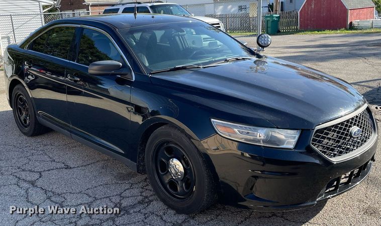 image for item LV9943 2013 Ford Taurus Police Interceptor