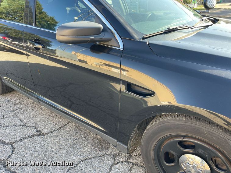 image for item LV9943 2013 Ford Taurus Police Interceptor