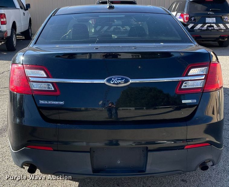 image for item LV9943 2013 Ford Taurus Police Interceptor