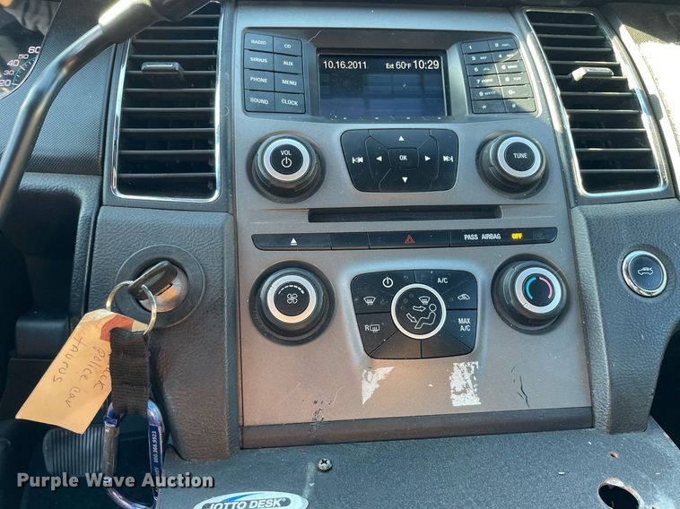 image for item LV9943 2013 Ford Taurus Police Interceptor