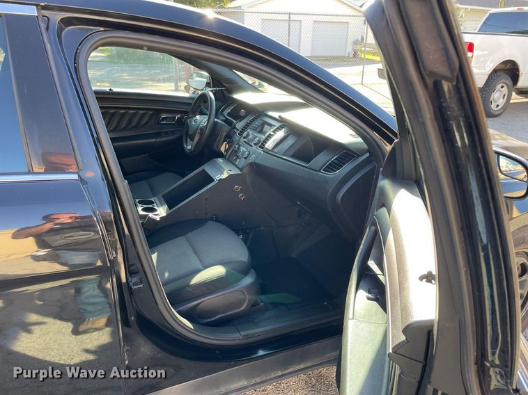 image for item LV9943 2013 Ford Taurus Police Interceptor