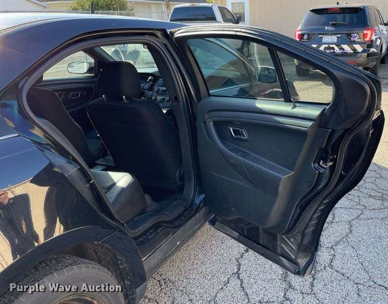 image for item LV9943 2013 Ford Taurus Police Interceptor