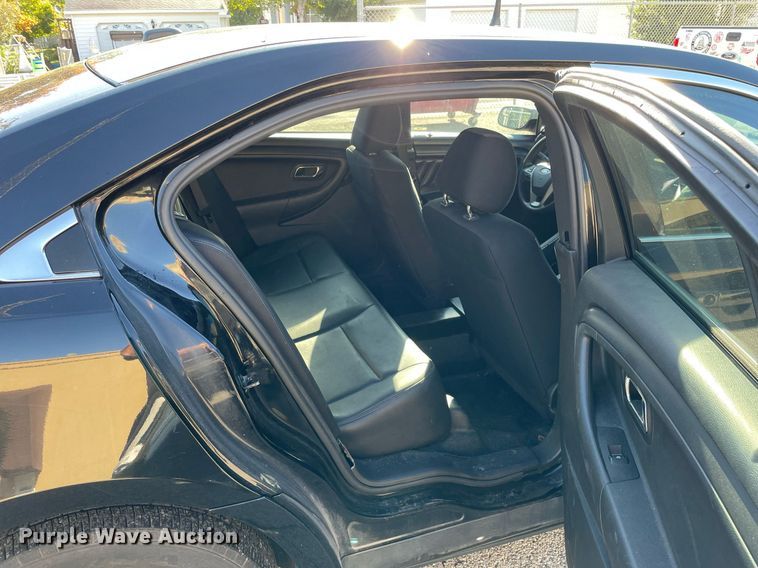 image for item LV9943 2013 Ford Taurus Police Interceptor