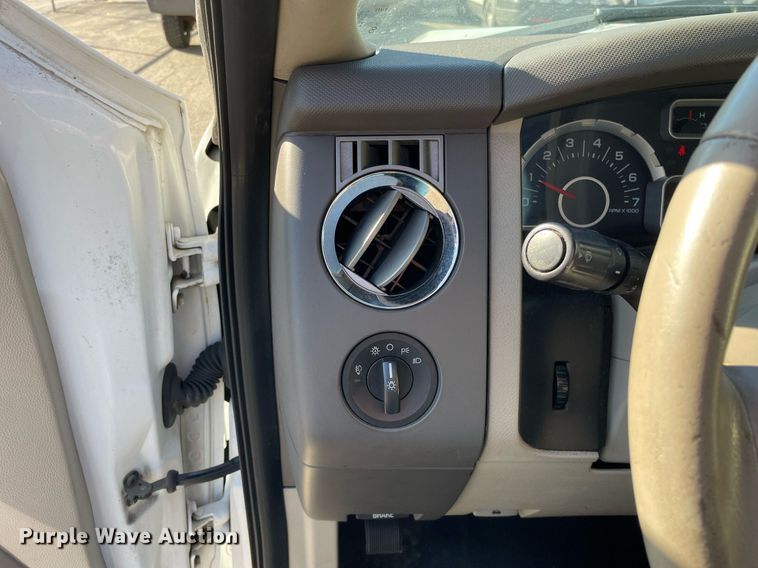 image for item LV9944 2009 Ford Expedition  SUV