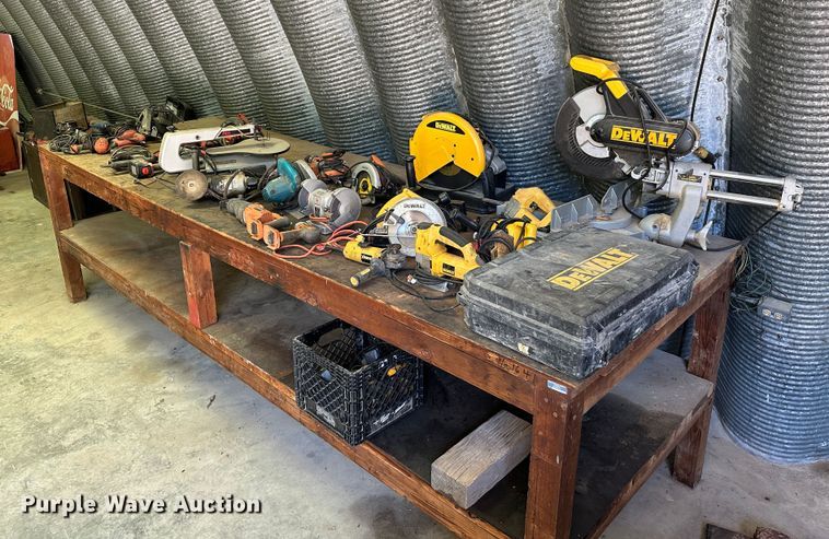 image for item MB9716 Tools