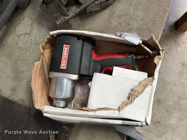 image for item MB9716 Tools