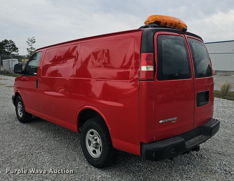image for item MD9861 2008 Chevrolet Express 1500  van