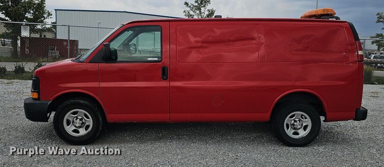 image for item MD9861 2008 Chevrolet Express 1500  van
