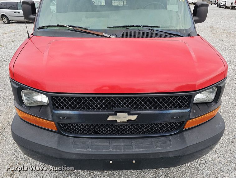 image for item MD9861 2008 Chevrolet Express 1500  van