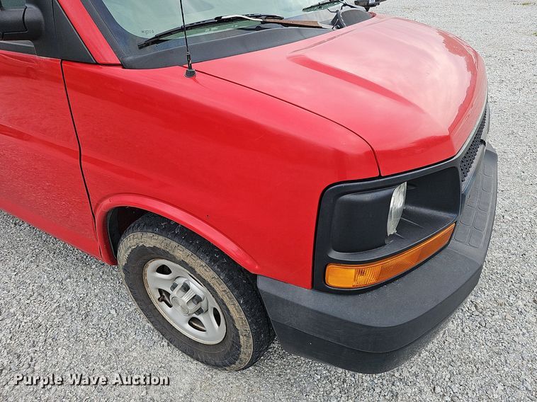 image for item MD9861 2008 Chevrolet Express 1500  van