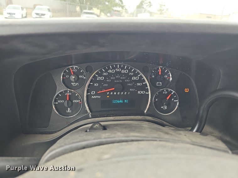 image for item MD9861 2008 Chevrolet Express 1500  van