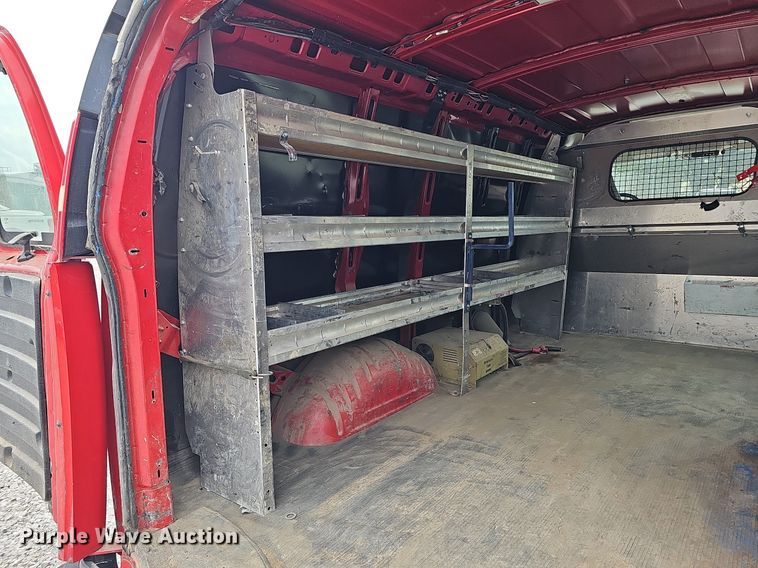 image for item MD9861 2008 Chevrolet Express 1500  van