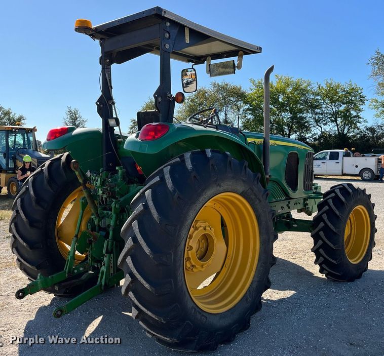 image for item MG9494 John Deere 6615  MFWD tractor