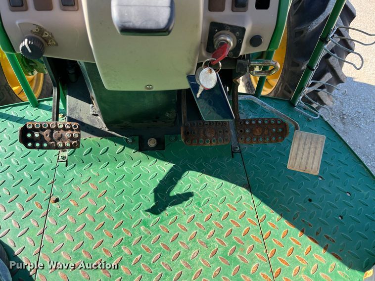 image for item MG9494 John Deere 6615  MFWD tractor