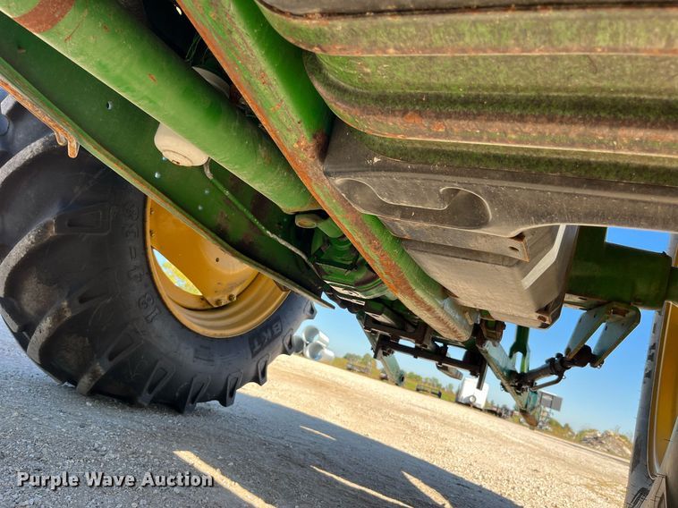 image for item MG9494 John Deere 6615  MFWD tractor