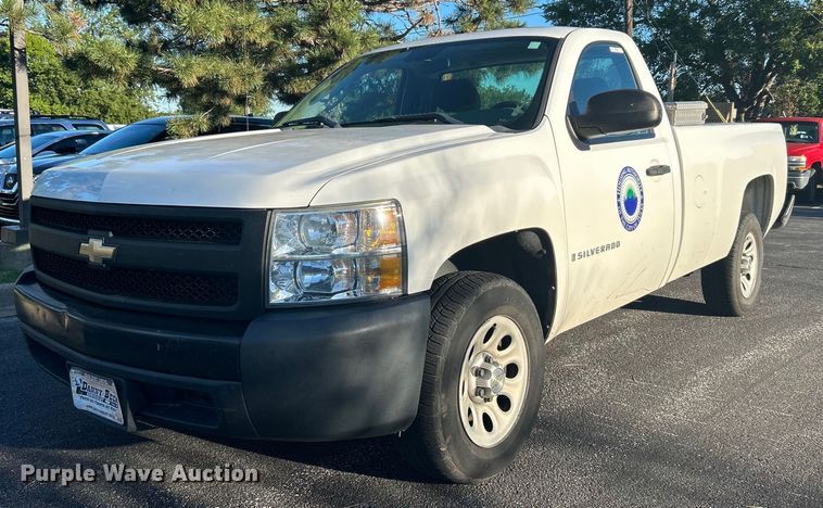 image for item MG9986 2008 Chevrolet Silverado 1500  pickup truck