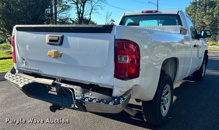 image for item MG9986 2008 Chevrolet Silverado 1500  pickup truck