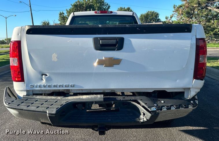 image for item MG9986 2008 Chevrolet Silverado 1500  pickup truck