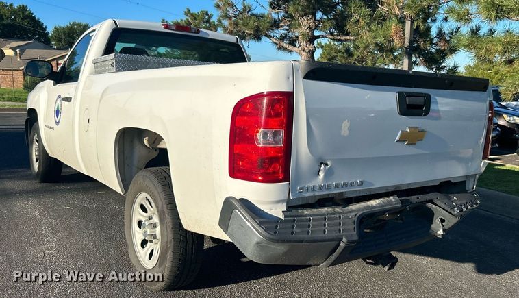 image for item MG9986 2008 Chevrolet Silverado 1500  pickup truck