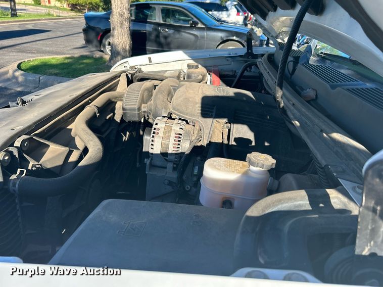 image for item MG9986 2008 Chevrolet Silverado 1500  pickup truck