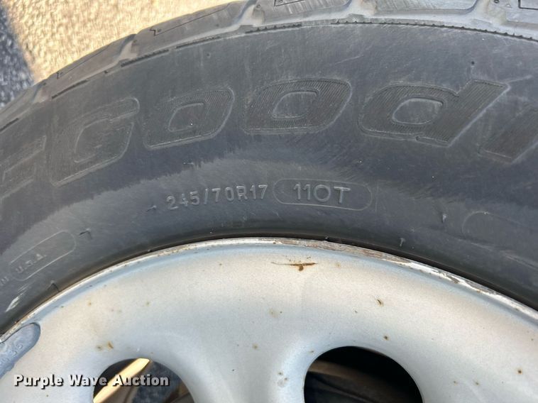 image for item MG9986 2008 Chevrolet Silverado 1500  pickup truck