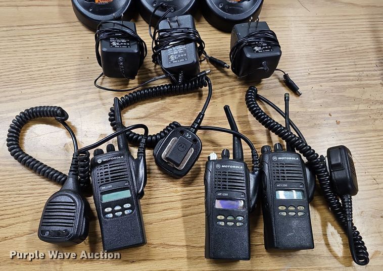 image for item MH9374 (3) Motorola HT1250 handheld radios
