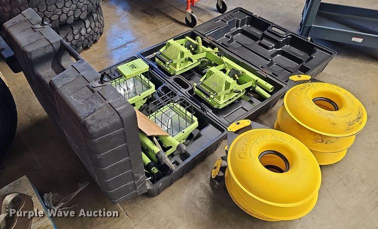 image for item MH9375 Tools