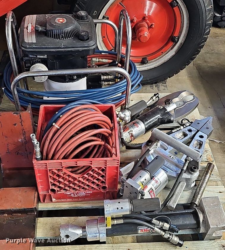 image for item MH9376 Amkus Rescue Systems  emergency response equipment