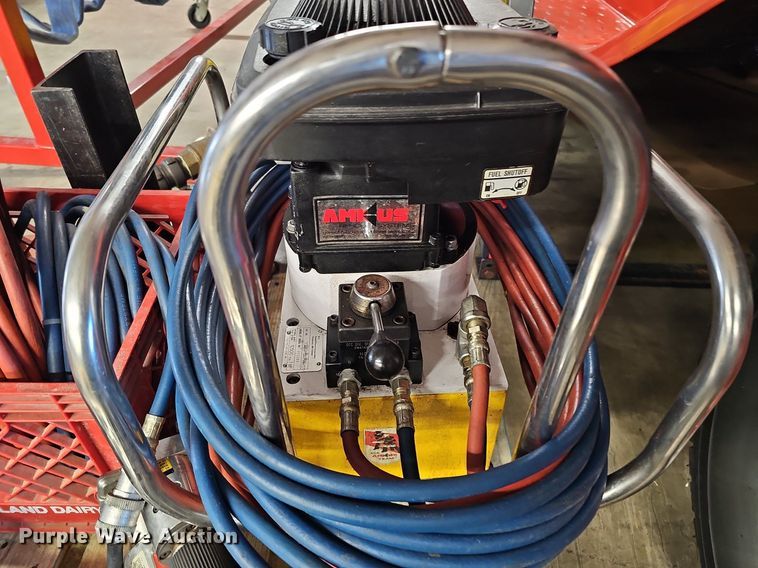 image for item MH9376 Amkus Rescue Systems  emergency response equipment