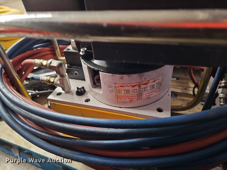 image for item MH9376 Amkus Rescue Systems  emergency response equipment