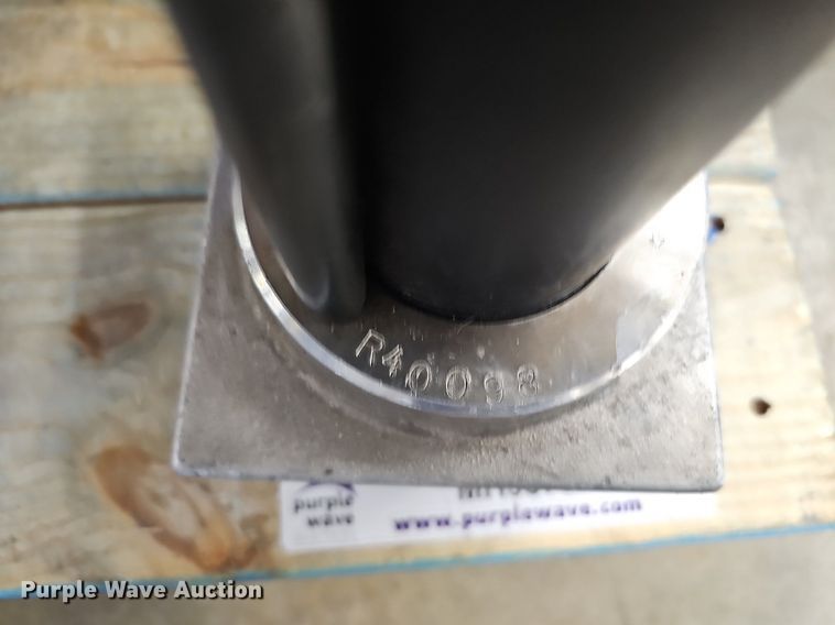 image for item MH9376 Amkus Rescue Systems  emergency response equipment