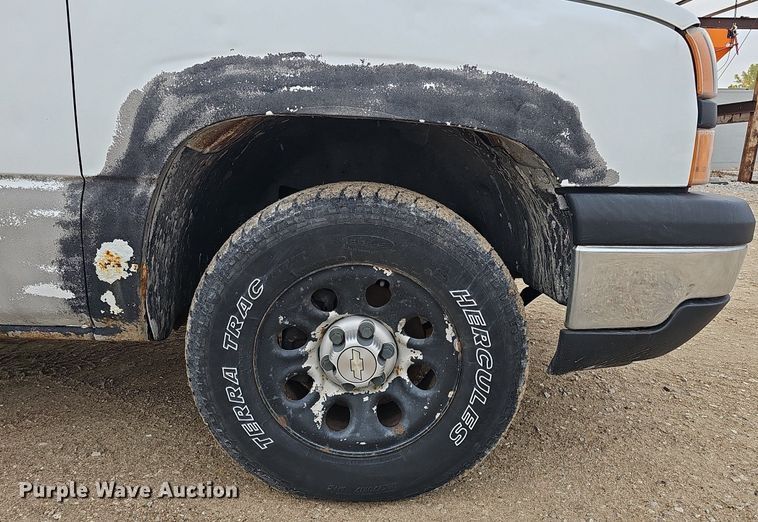 image for item MH9444 2006 Chevrolet Silverado 1500  pickup truck