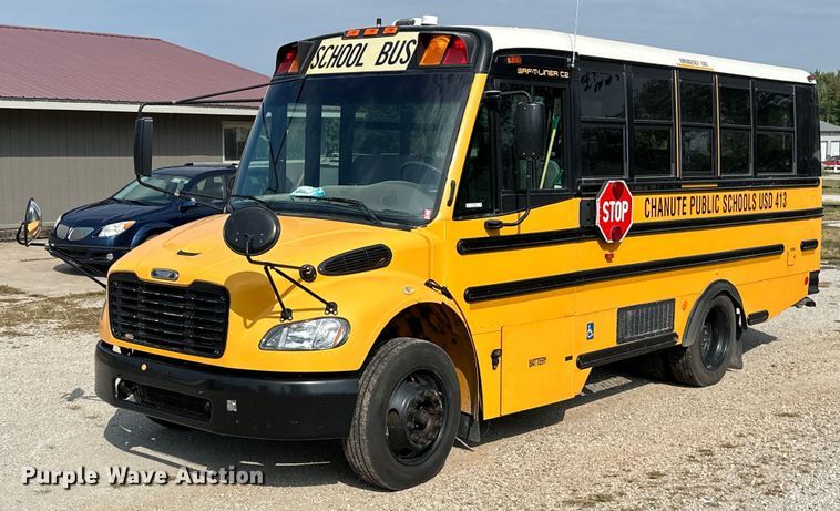 image for item ML9080 2009 Freightliner Thomas B2  school bus