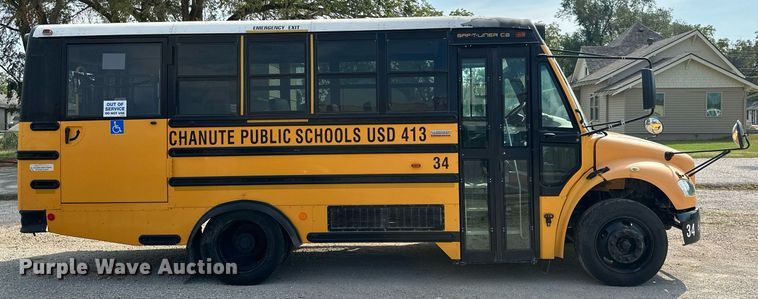 image for item ML9080 2009 Freightliner Thomas B2  school bus