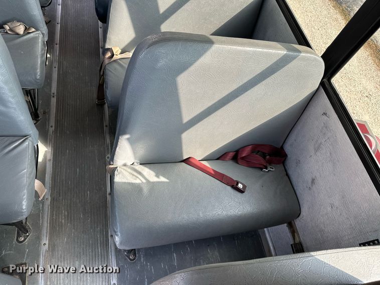 image for item ML9080 2009 Freightliner Thomas B2  school bus