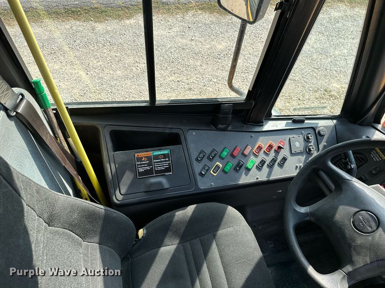 image for item ML9080 2009 Freightliner Thomas B2  school bus