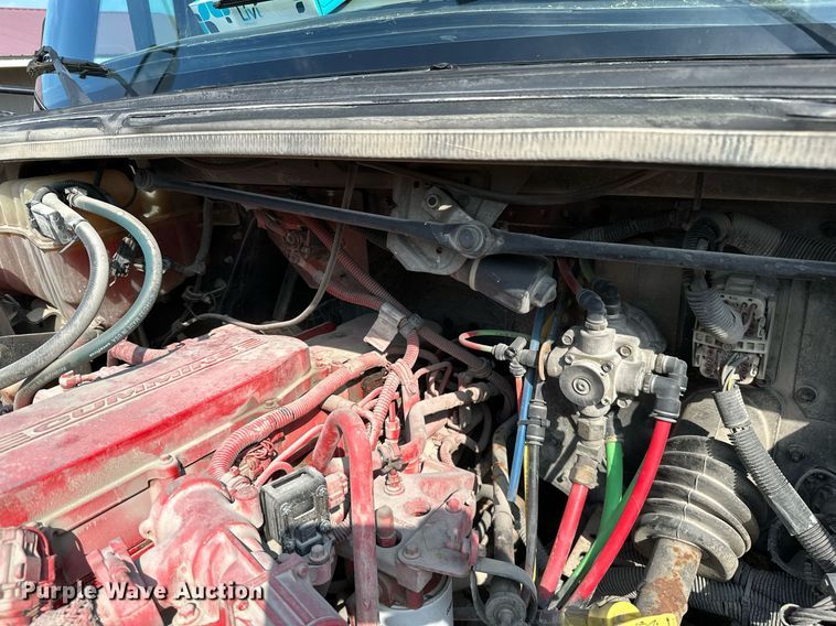 image for item ML9080 2009 Freightliner Thomas B2  school bus