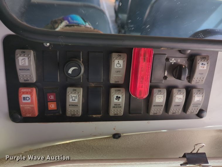 image for item MX9388 2005 Thomas Built  shuttle bus