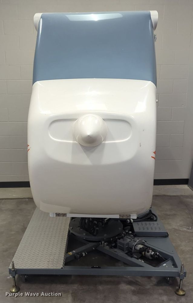 image for item MY9917 2001 ETC GAT II  flight simulator