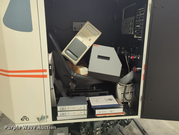 image for item MY9917 2001 ETC GAT II  flight simulator