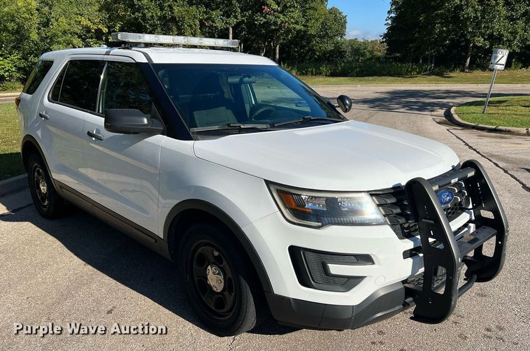 image for item NA9208 2017 Ford Explorer Police Interceptor SUV