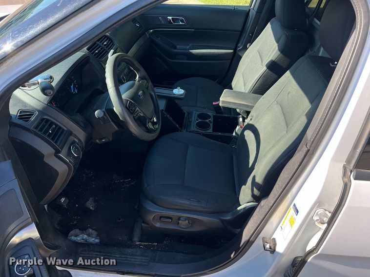 image for item NA9208 2017 Ford Explorer Police Interceptor SUV