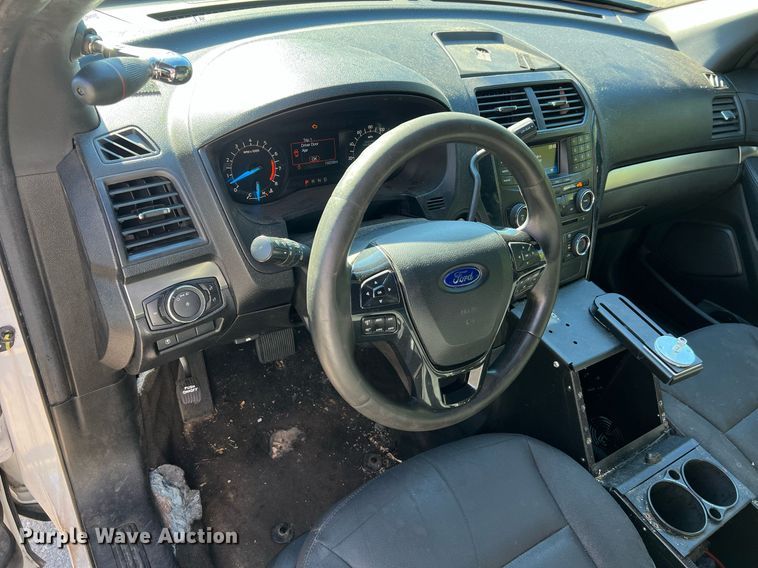 image for item NA9208 2017 Ford Explorer Police Interceptor SUV